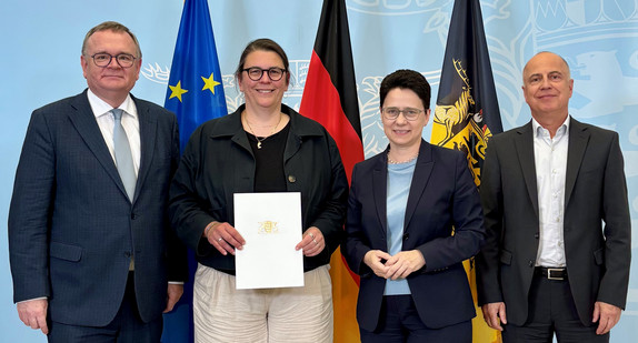 Bildunterschrift (Foto frei verwendbar, v.l.n.r.): Amtschef des Ministeriums der Justiz und für Migration Elmar Steinbacher, Leiterin der JVA Mannheim Annette Hügle, Ministerin der Justiz und für Migration Marion Gentges und Leiter der Abteilung Justizvollzug Martin Finckh 