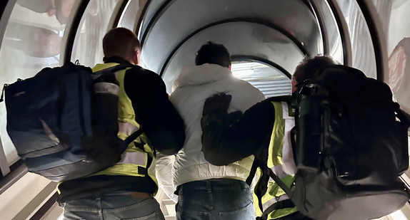 Abschiebung nach Afghanistan - Letzter Illerkirchberg-Täter außer Landes