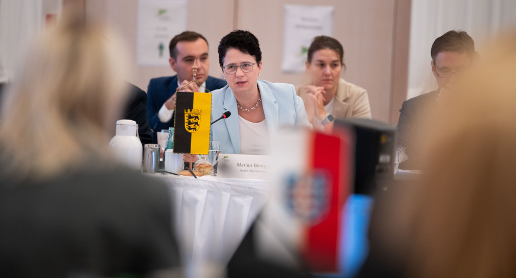 Justiz Justizministerkonferenz: Beschleunigung asylgerichtlicher Verfahren